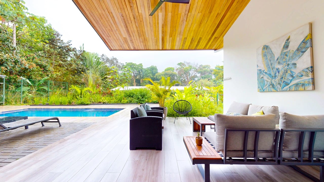 Modern 3BR Home in Highly Desirable Gated Community in Ojochal Costa Rica