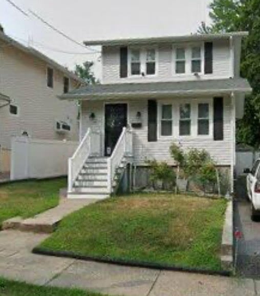 77 Franklin Ave