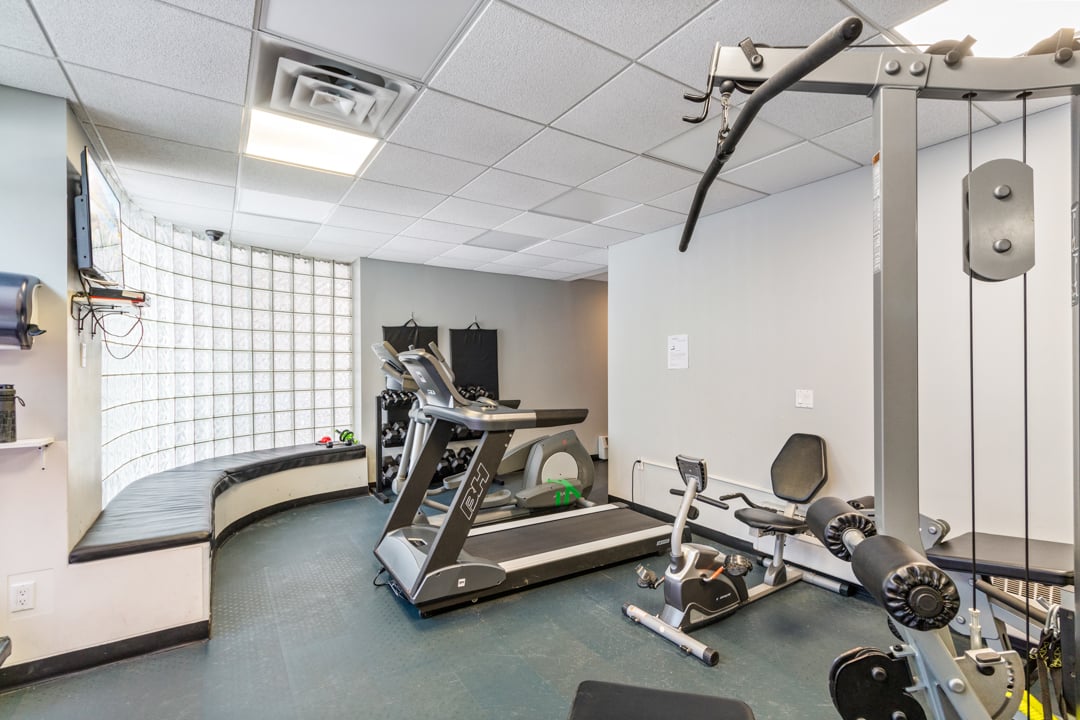 398 Eglinton Avenue E #611