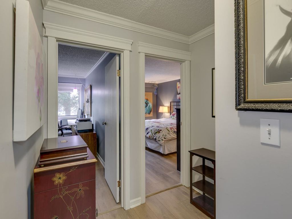 1515 Chesterfield Ave, #205