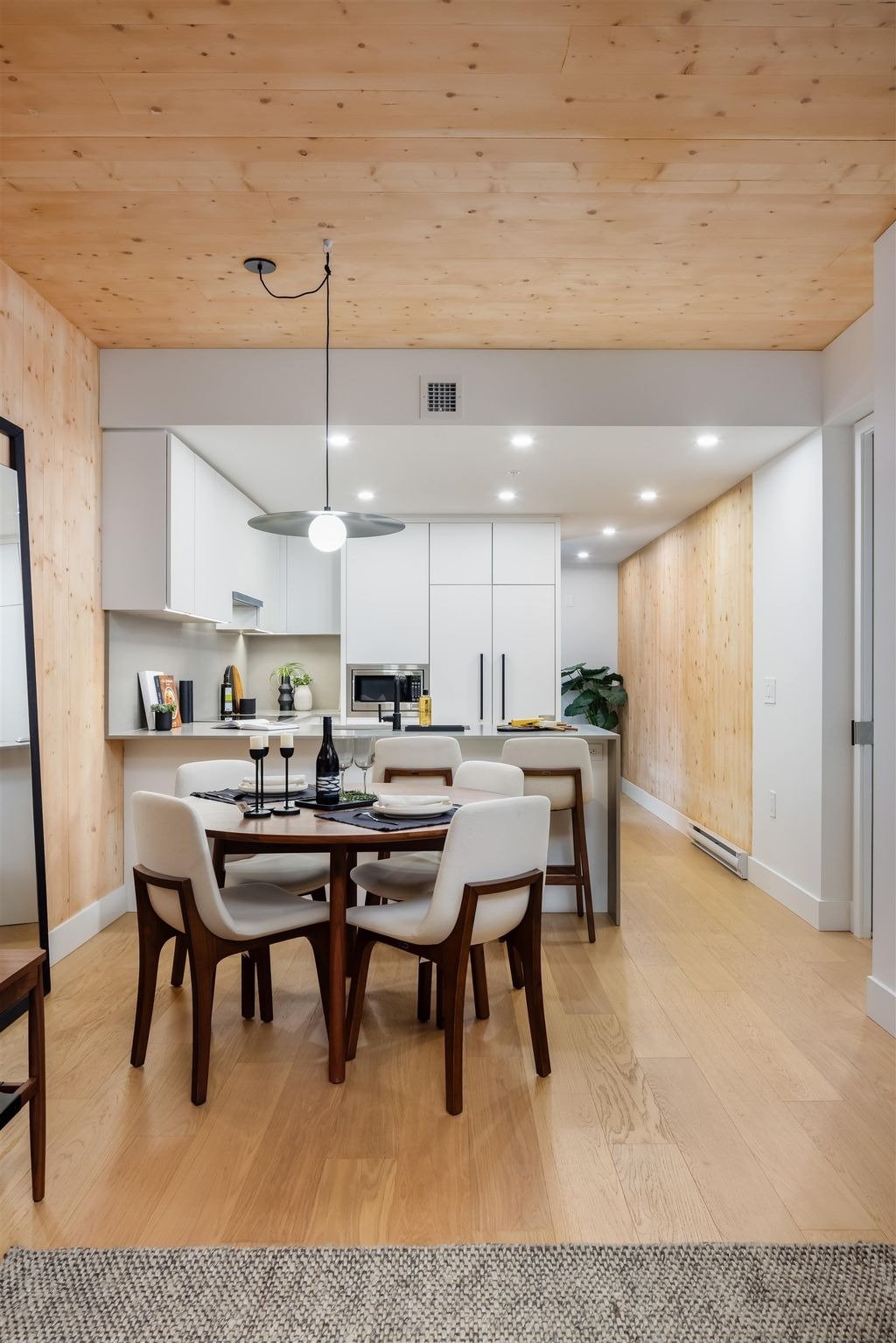 310 Salter St, #101