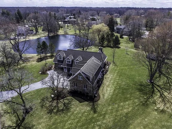 130 Wedgewood Dr
