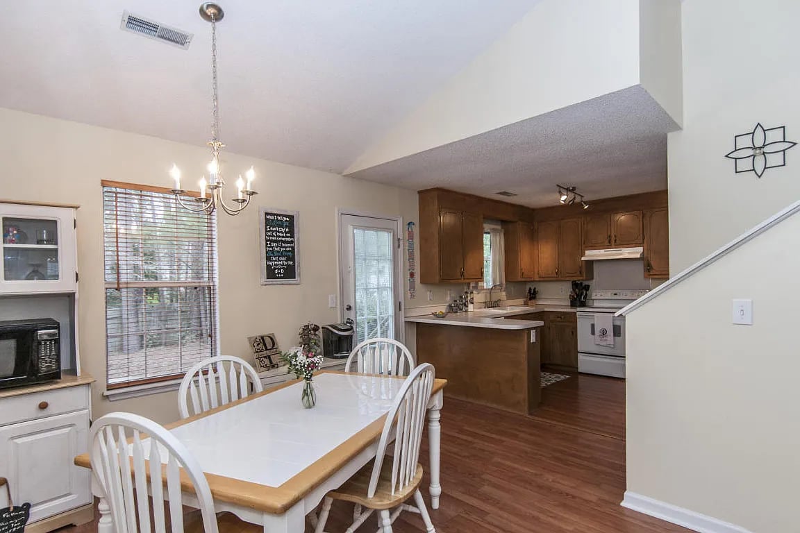 408 Navaho Cir