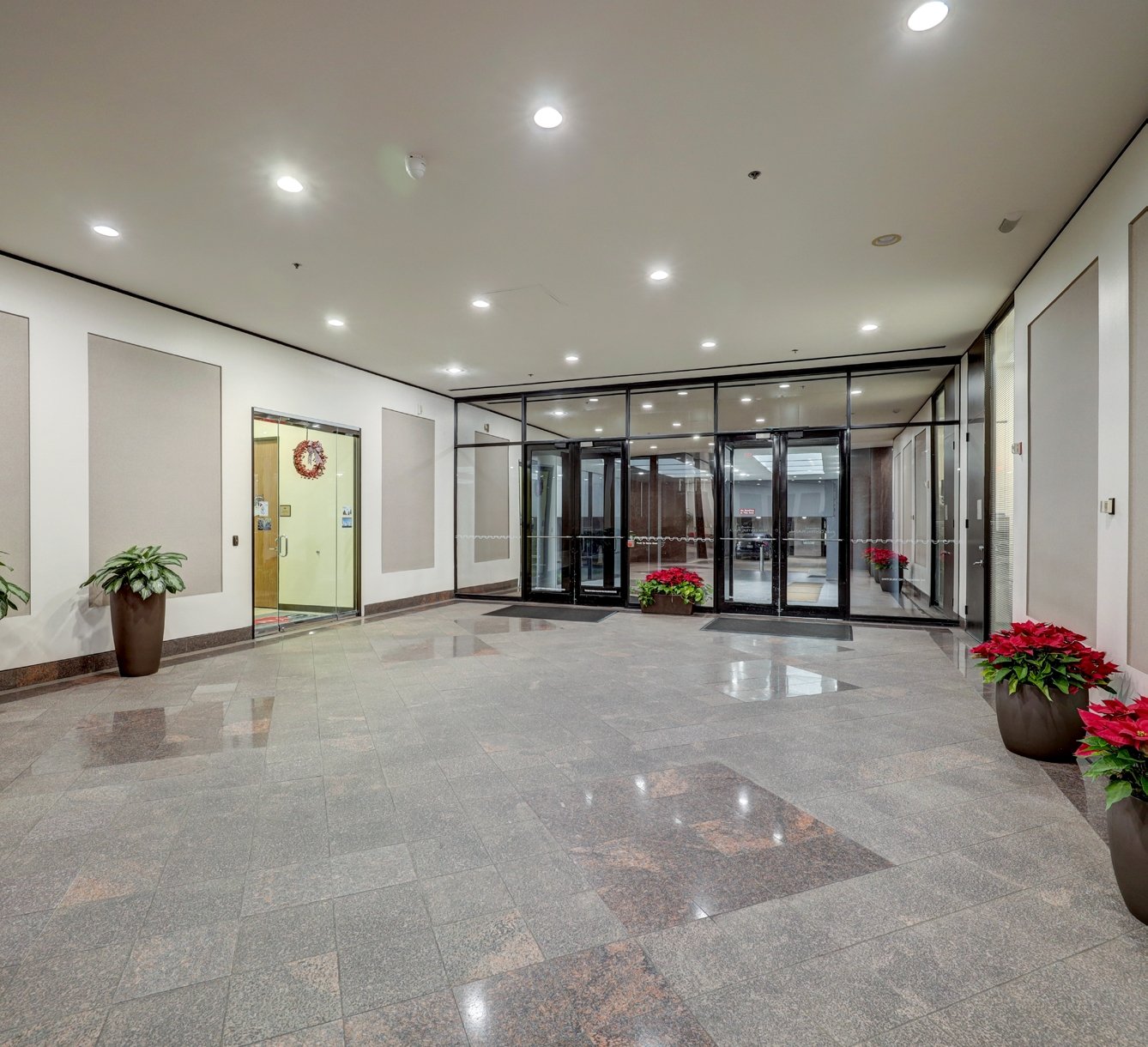 Park Cntl Plaza - 1111 N Loop W