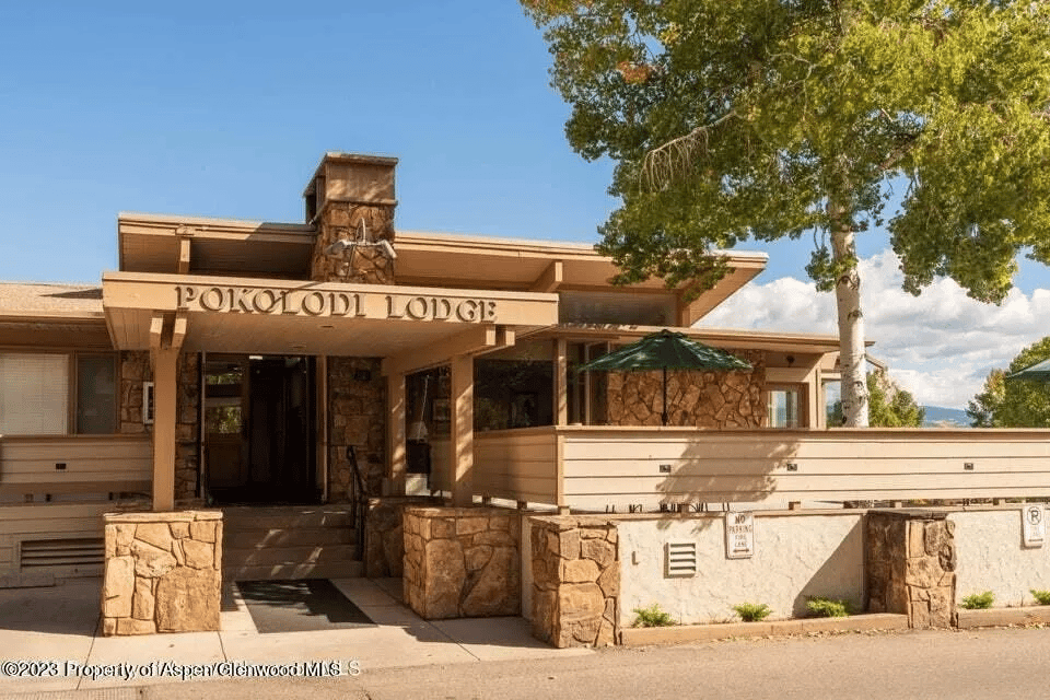 25 Daly Ln, #407