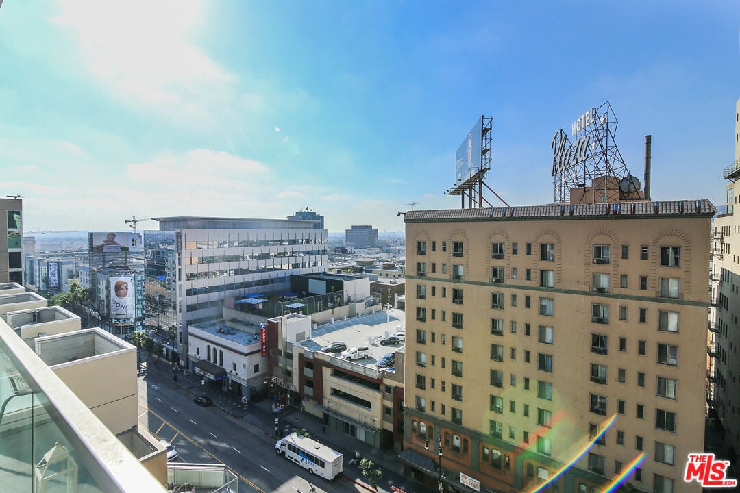 6250 Hollywood Blvd, #11N