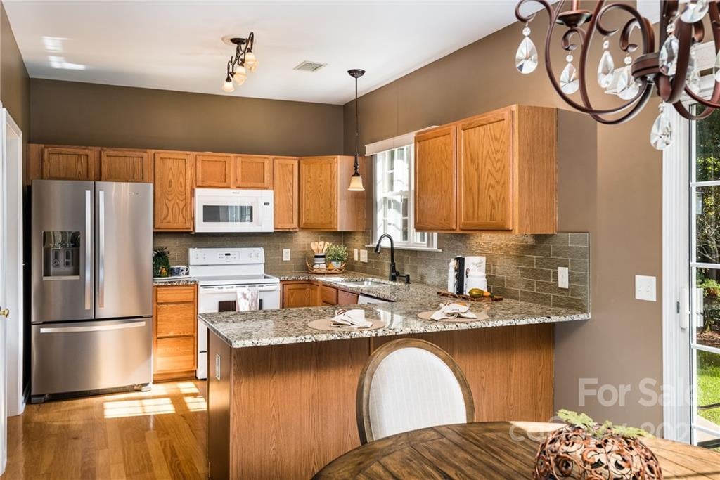 8815 Baffin Ct