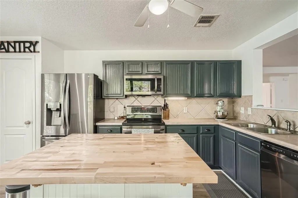 490 Tower Dr