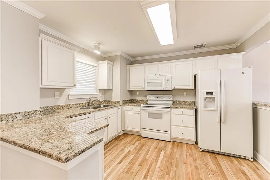 1103 Masons Creek Cir