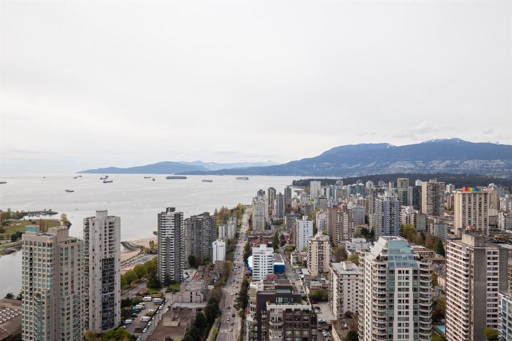 889 Pacific St, #3801