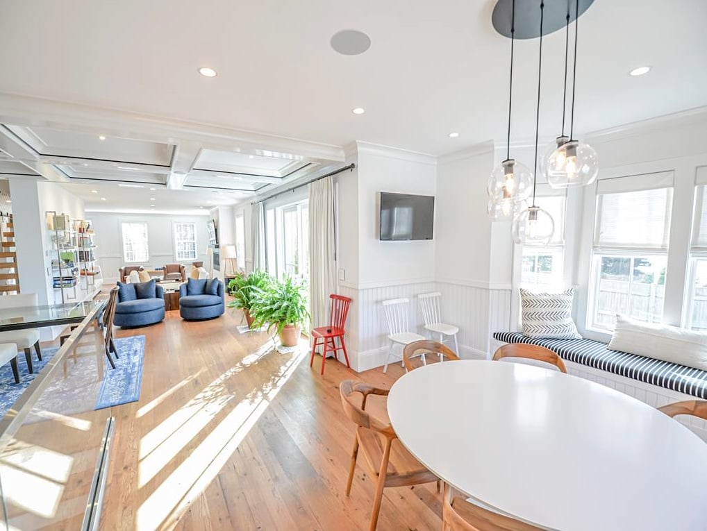 2 Pierce Ln