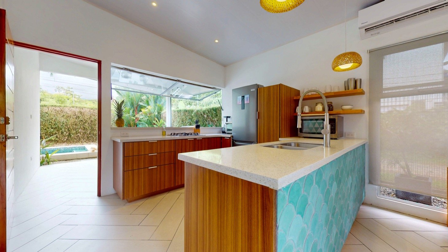 Turnkey Home for Sale in Bahía Uvita, Costa Rica – Walk to the Beach and Marino Ballena National Park