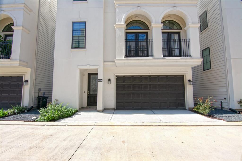 3326 Beverly Forest Dr