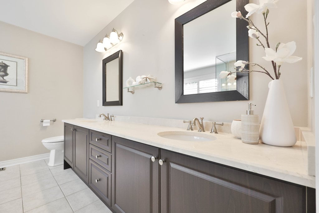2151 Bingley Cres