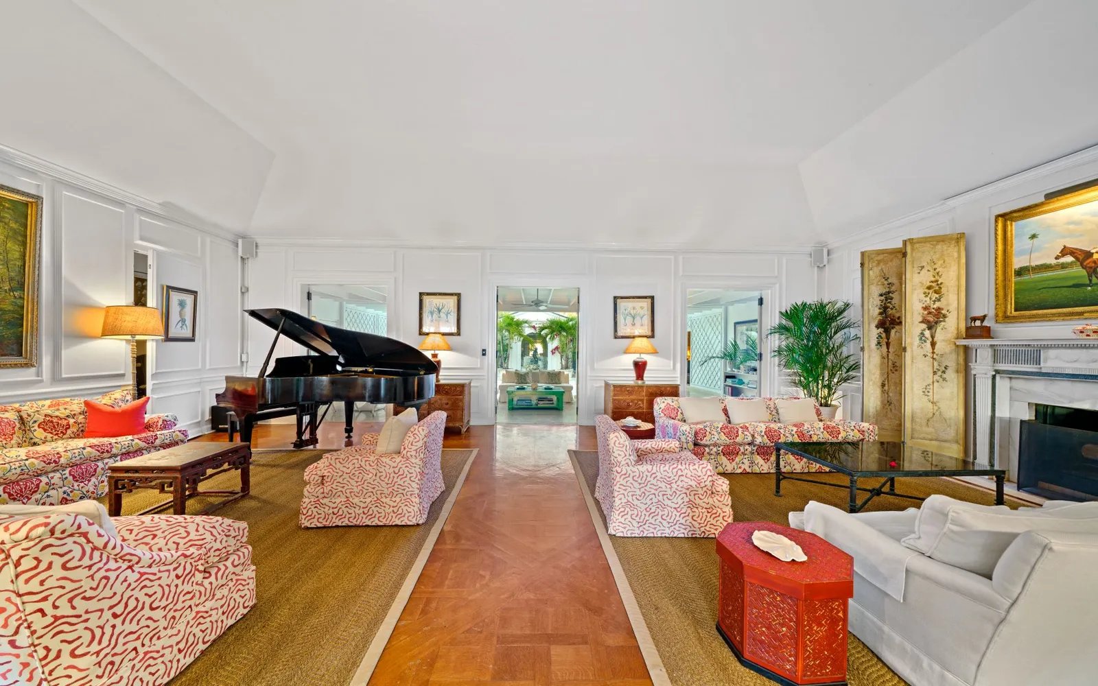 Magnificent Lyford Cay Beachfront Estate