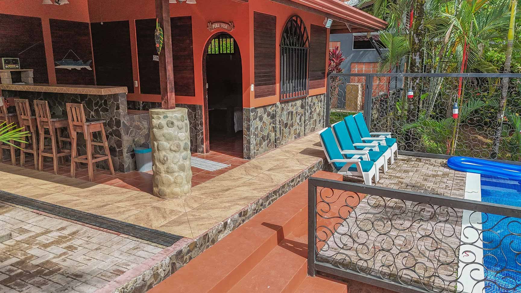 Ojochal Mountain View Home with Pool, Guest House & Gardens