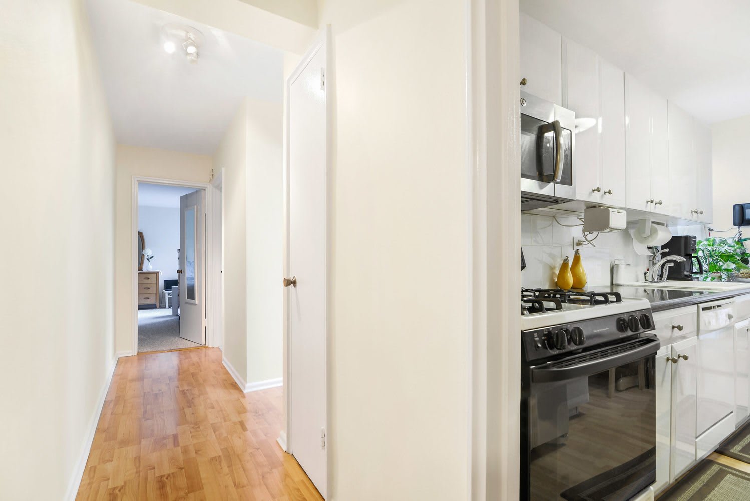 209-15 18th Ave