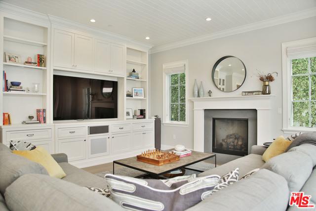 10334 Lorenzo Drive