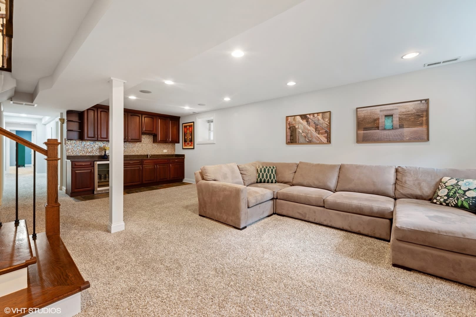 820 N Hermitage