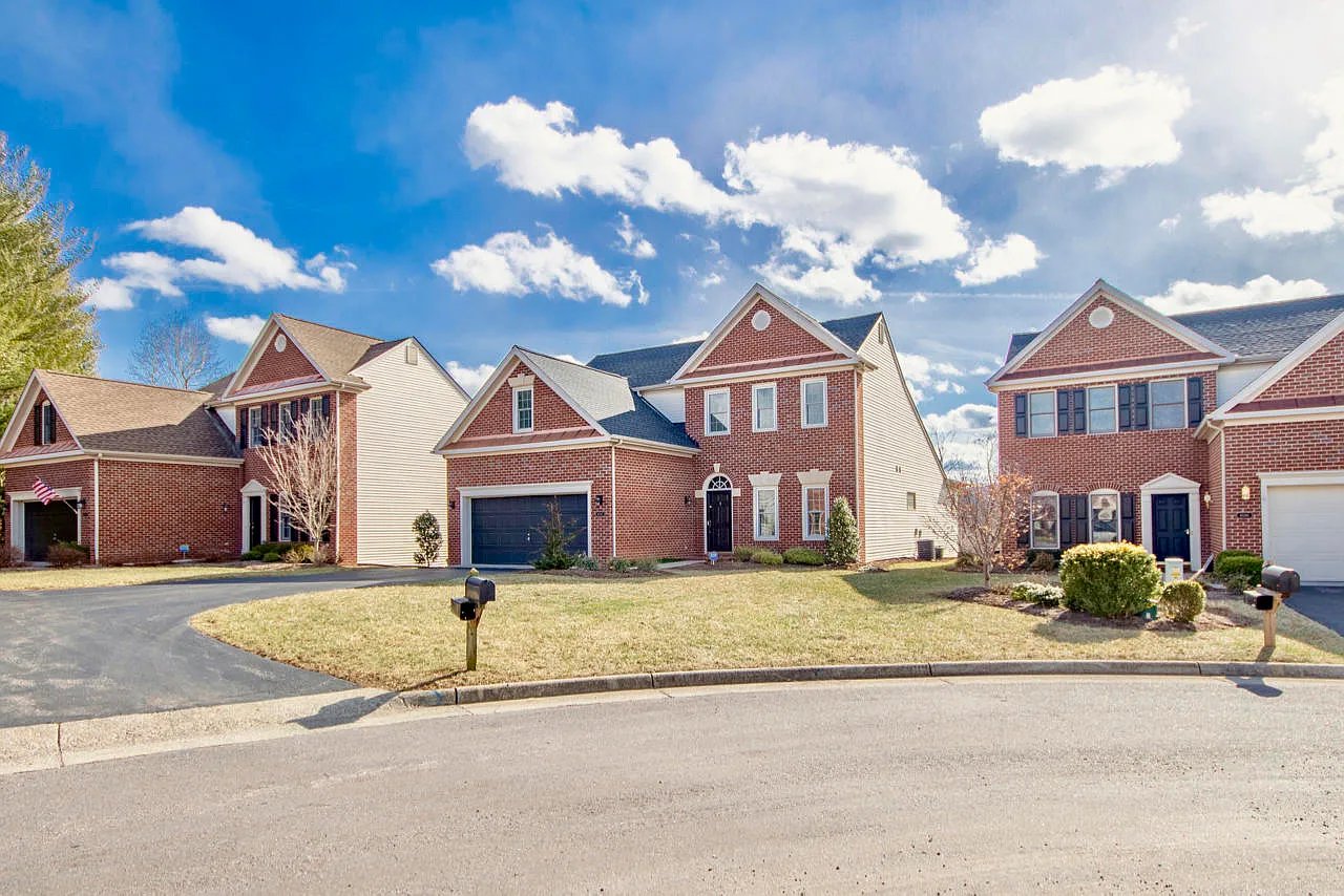 6082 Wertz Orchard Road