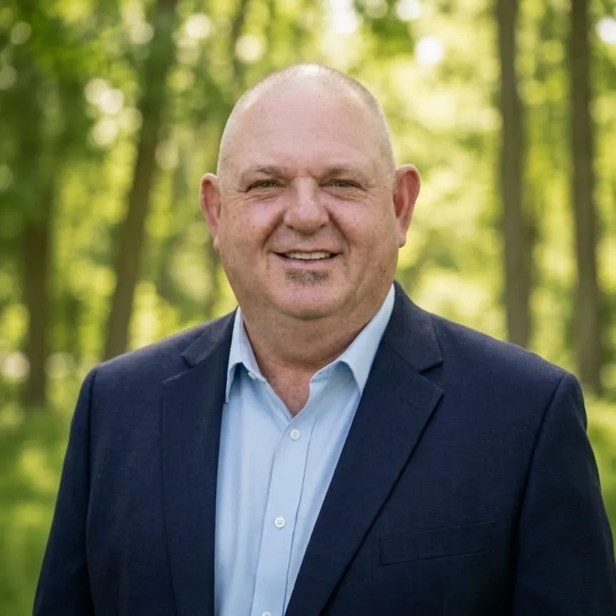 Dane Johnston Listings.com real estate agent headshot