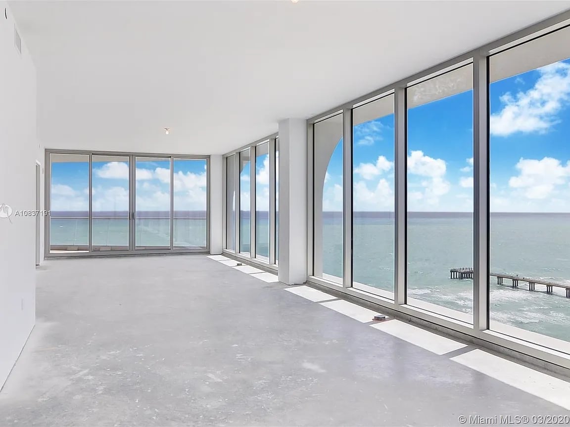 16901 Collins Ave APT: 1601