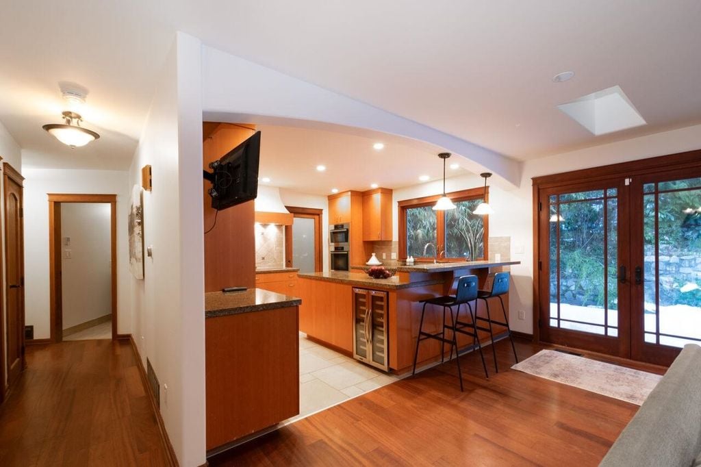 4397 Rockridge Rd