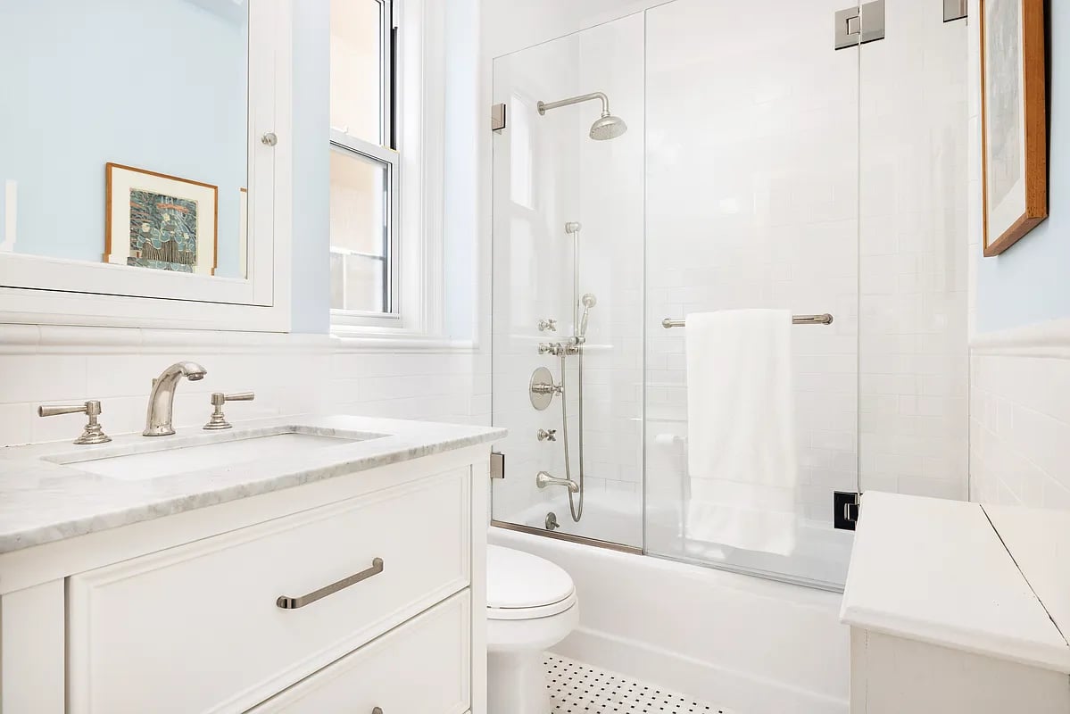 90 Riverside Dr, #12C