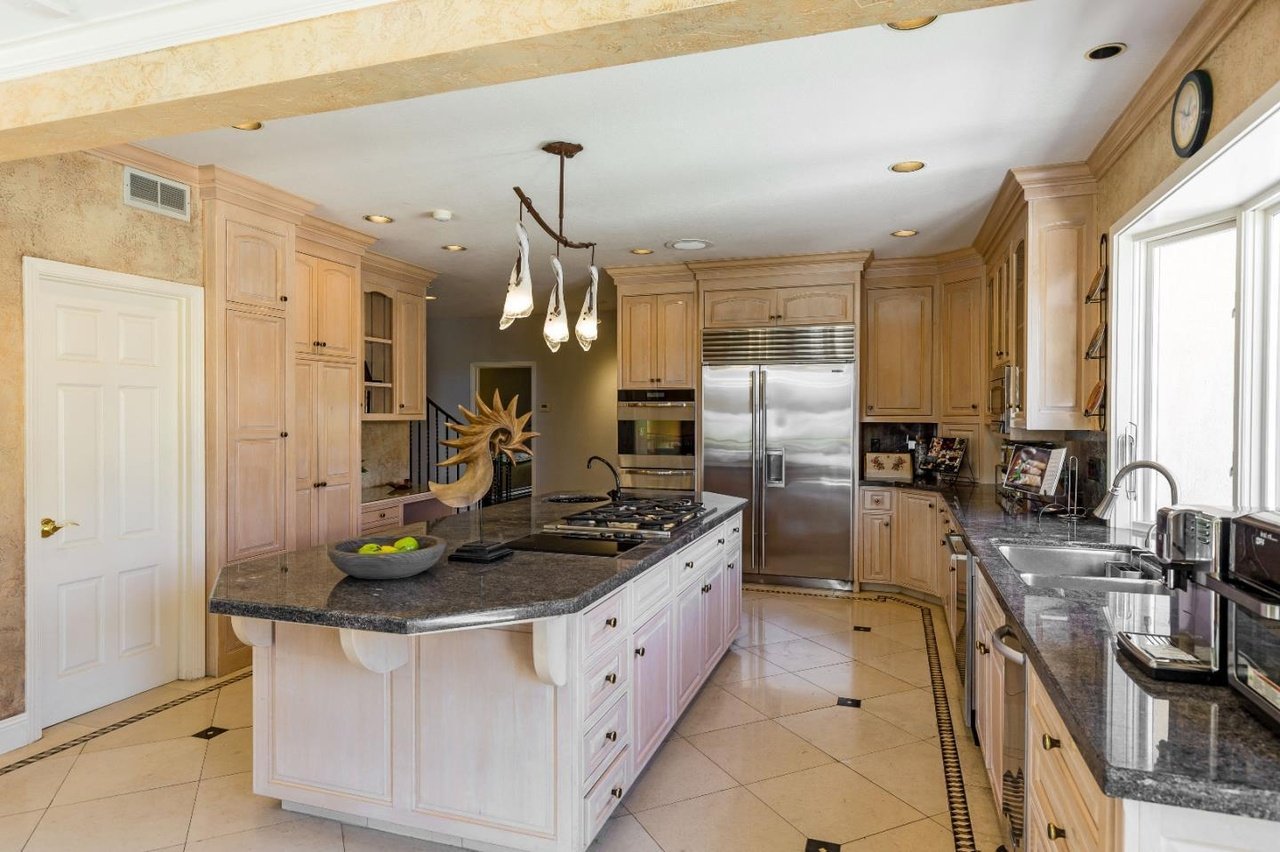 110 Madera Ct