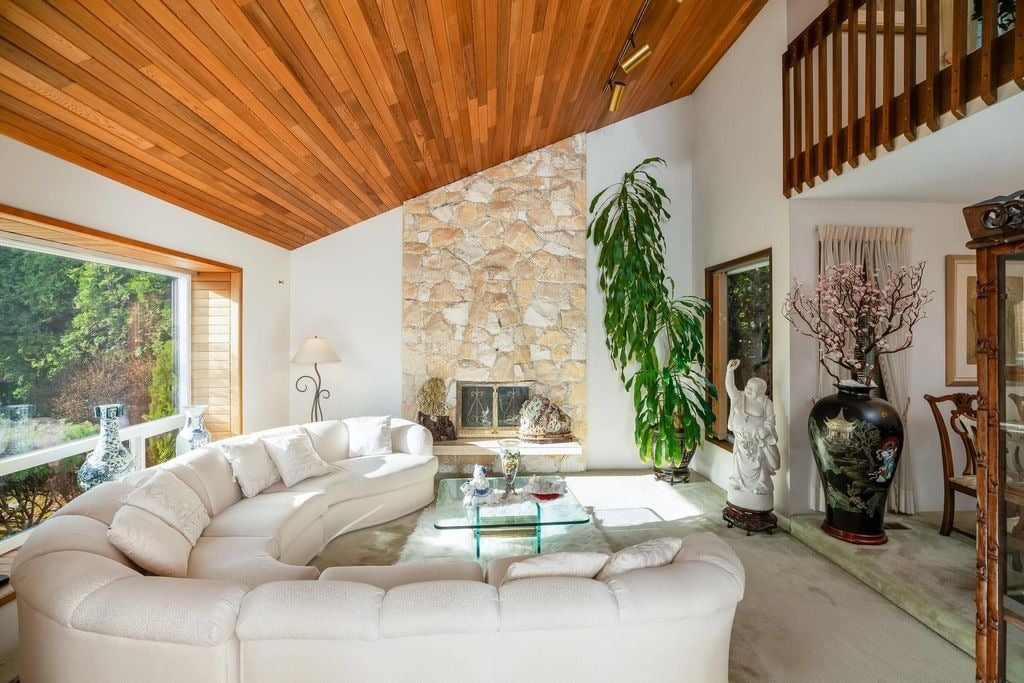 11701 Summit Cres