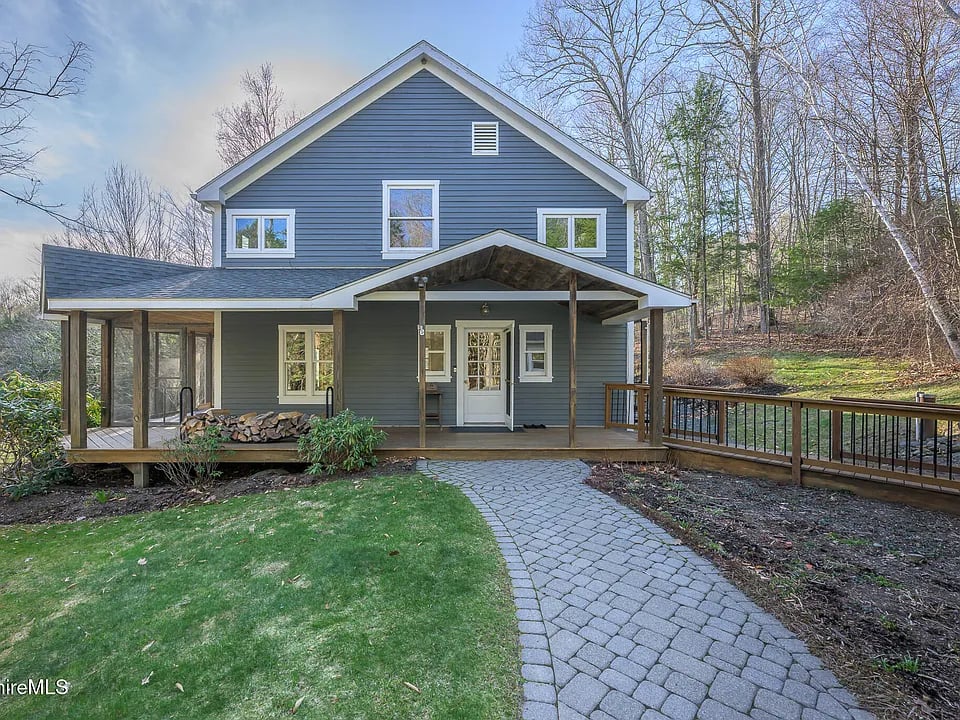 1242 Garfield Rd