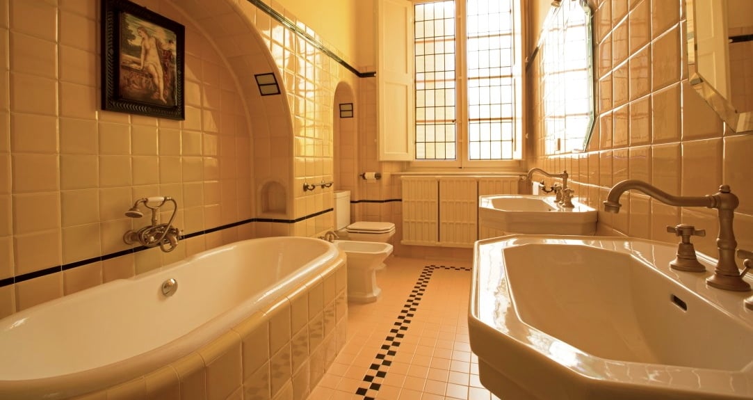 Hilltop Estate Near Lucca