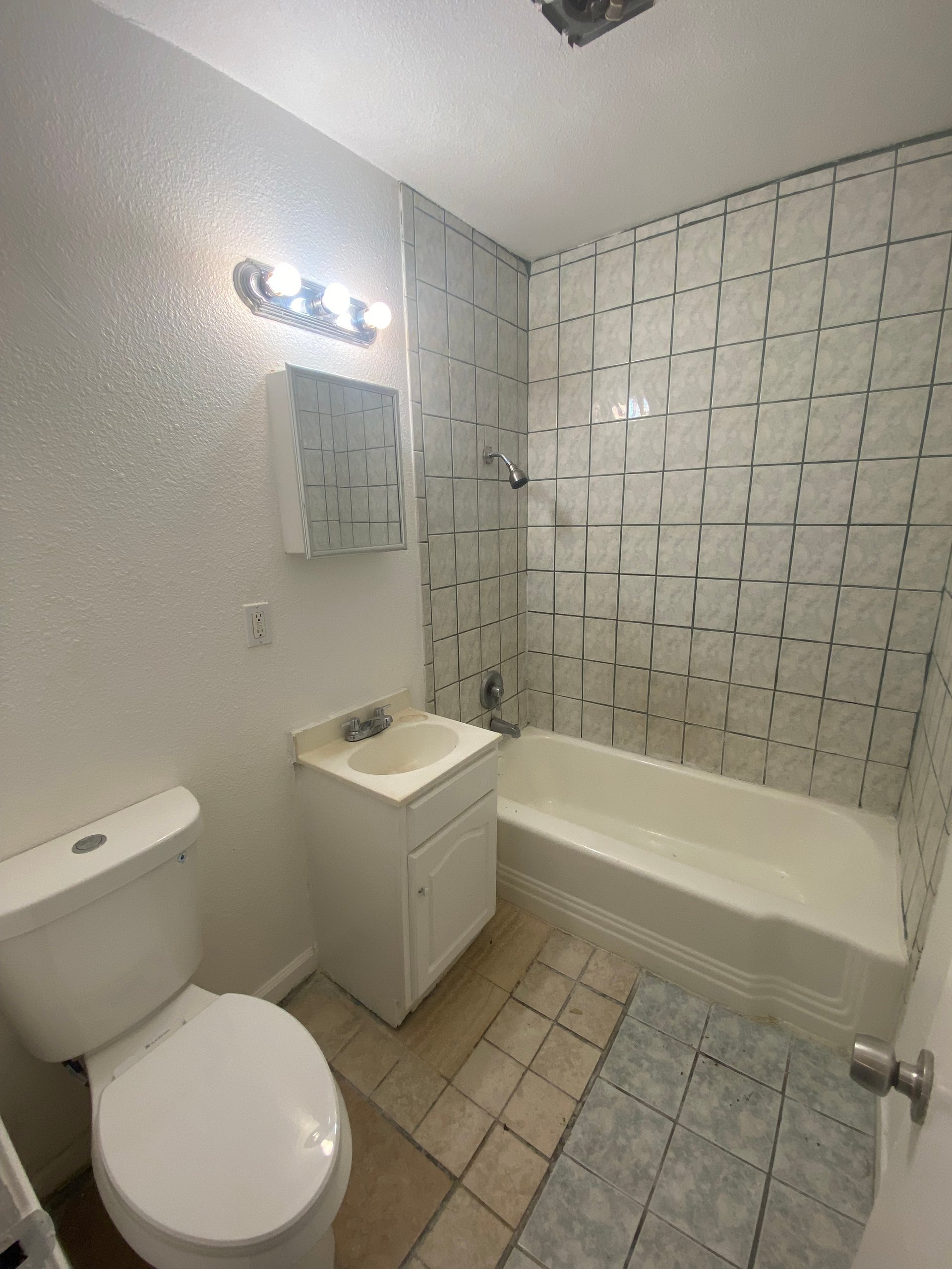 236 W Philadelphia Ave, Unit #4, Las Vegas, NV 89102