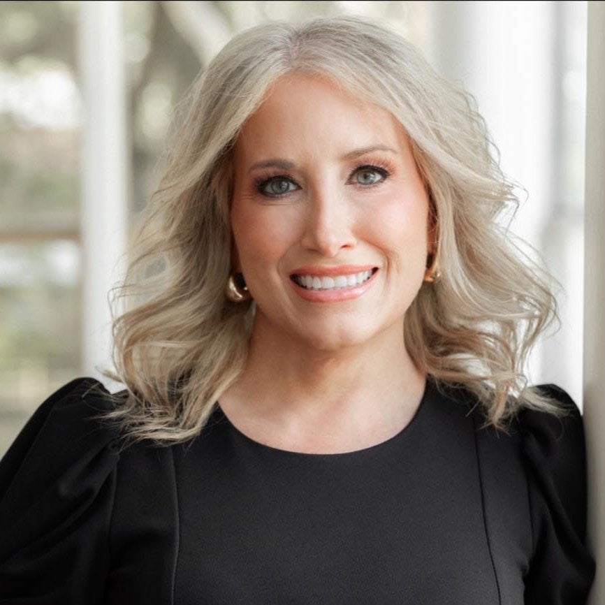 Daphne Gaspard Opelousas, LA Real Estate Agent Headshot