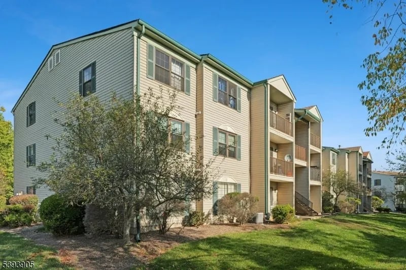 69 Fisher Dr