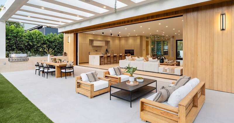Stylish Indoor-Outdoor Property Features