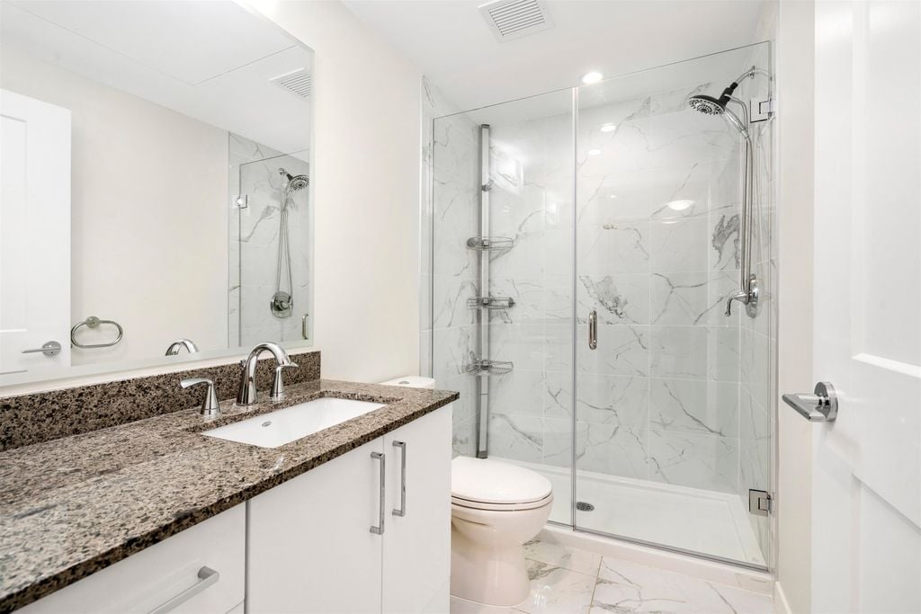 1708 Ontario St, #403