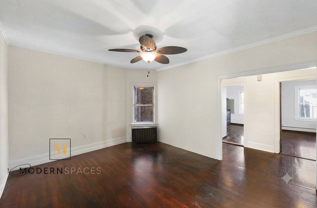 Woodside/Sunnyside Three Bedroom Apartment!