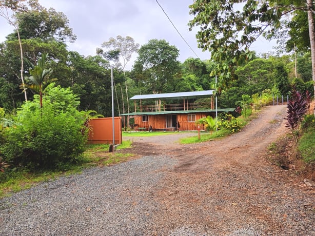 Multi-Home Income Estate Near Marino Ballena National Park