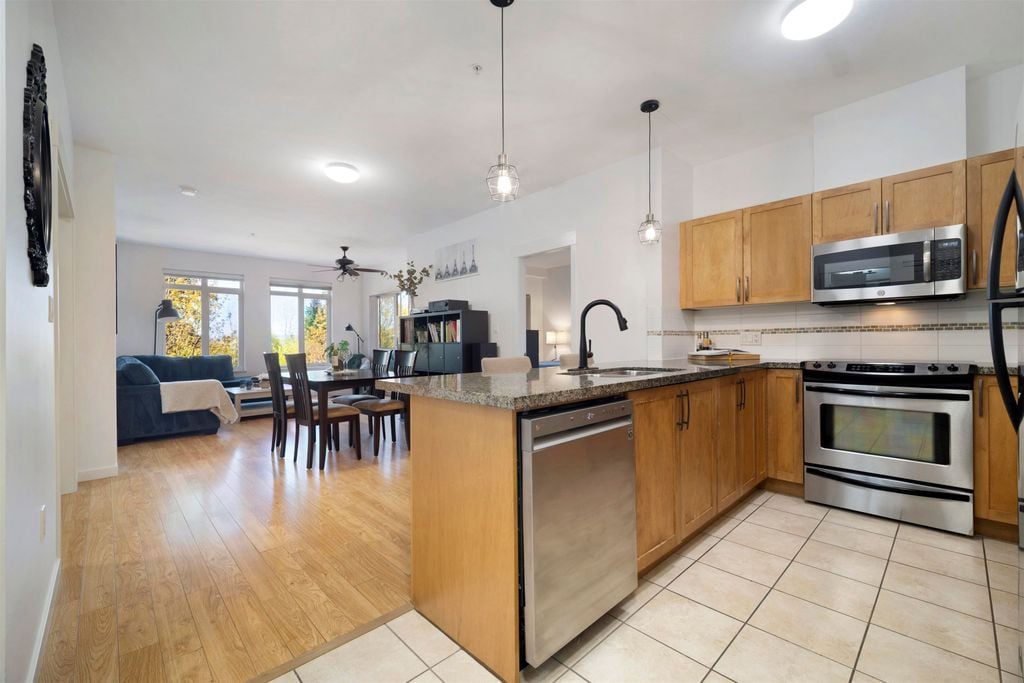 12350 Harris Rd, #323