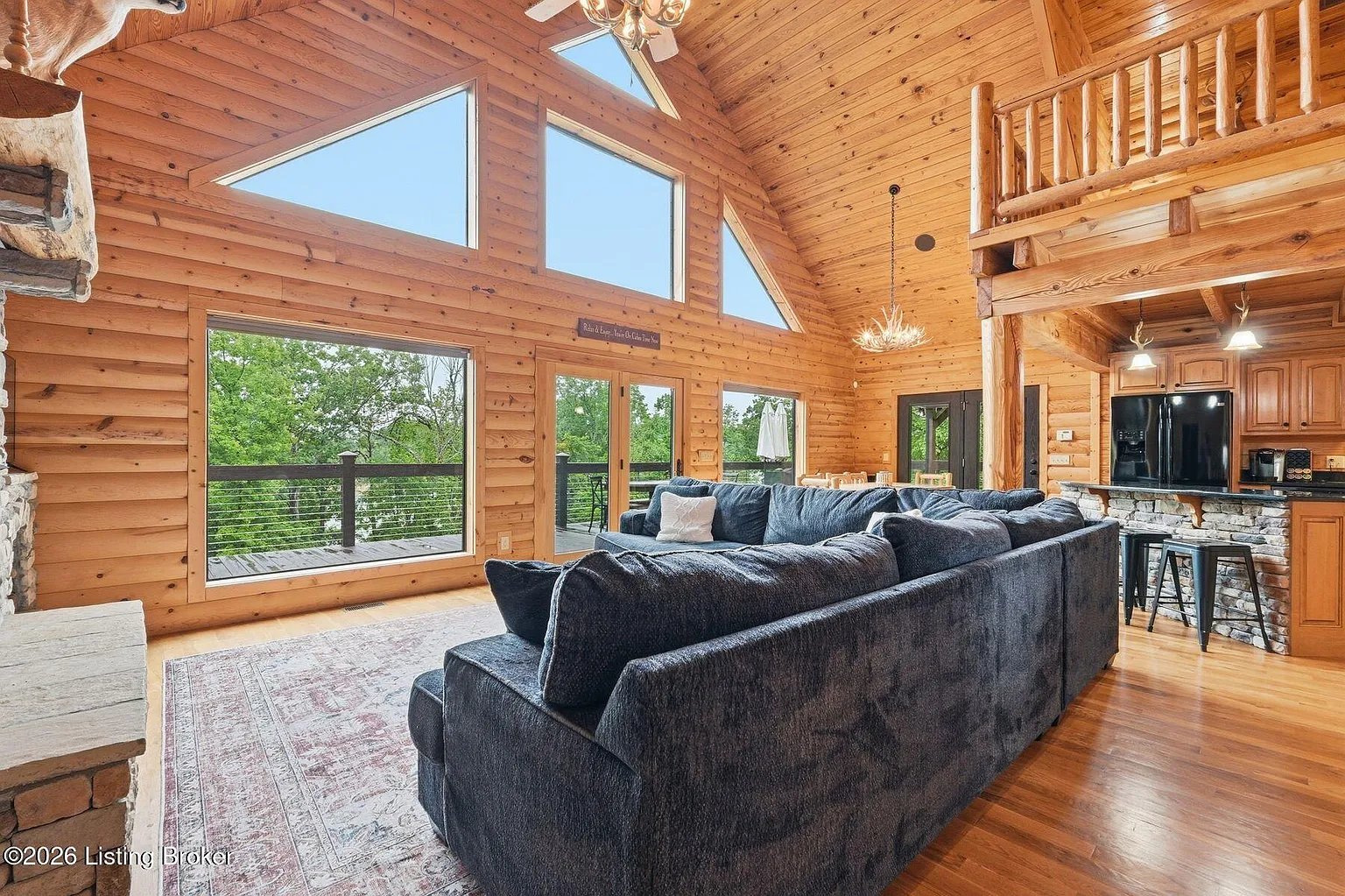 29 River Run Ln