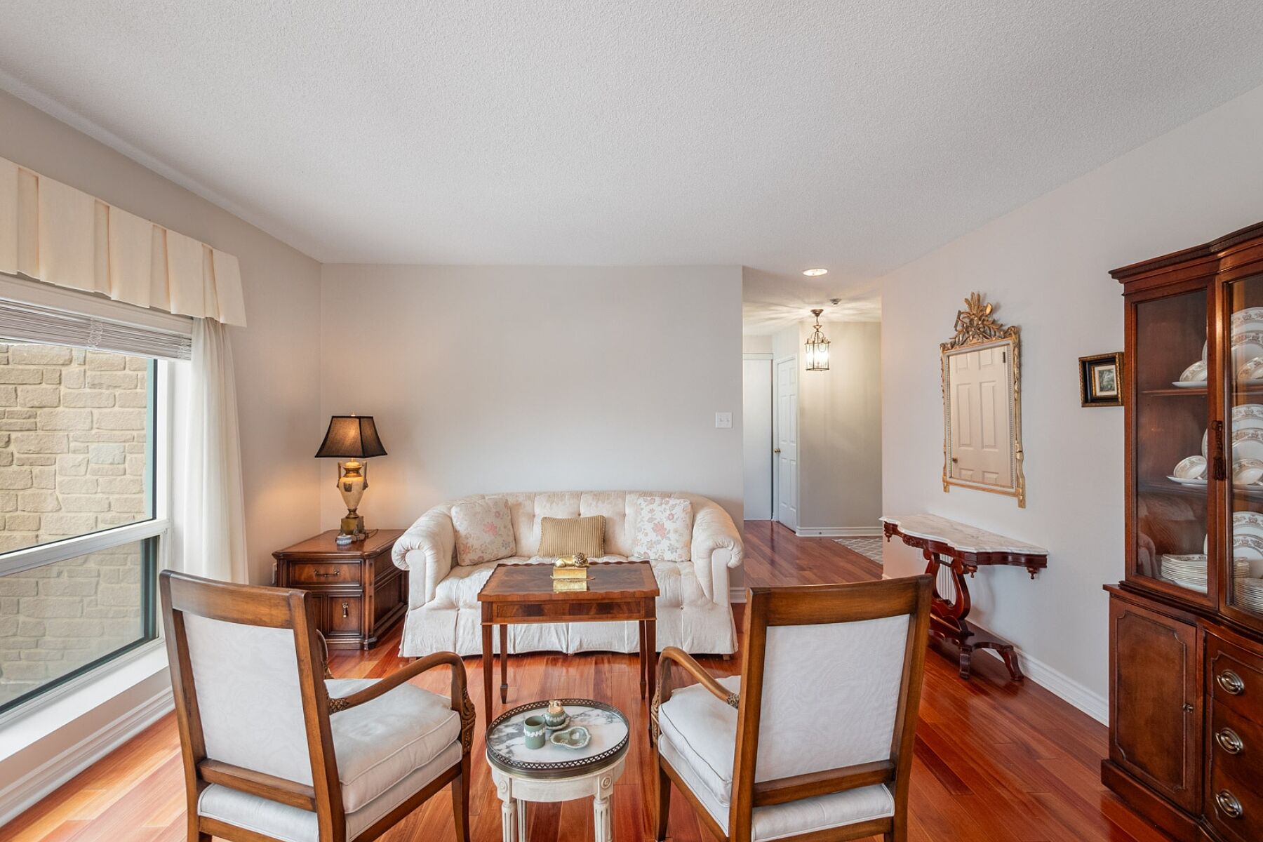 101 Subway Cres #311