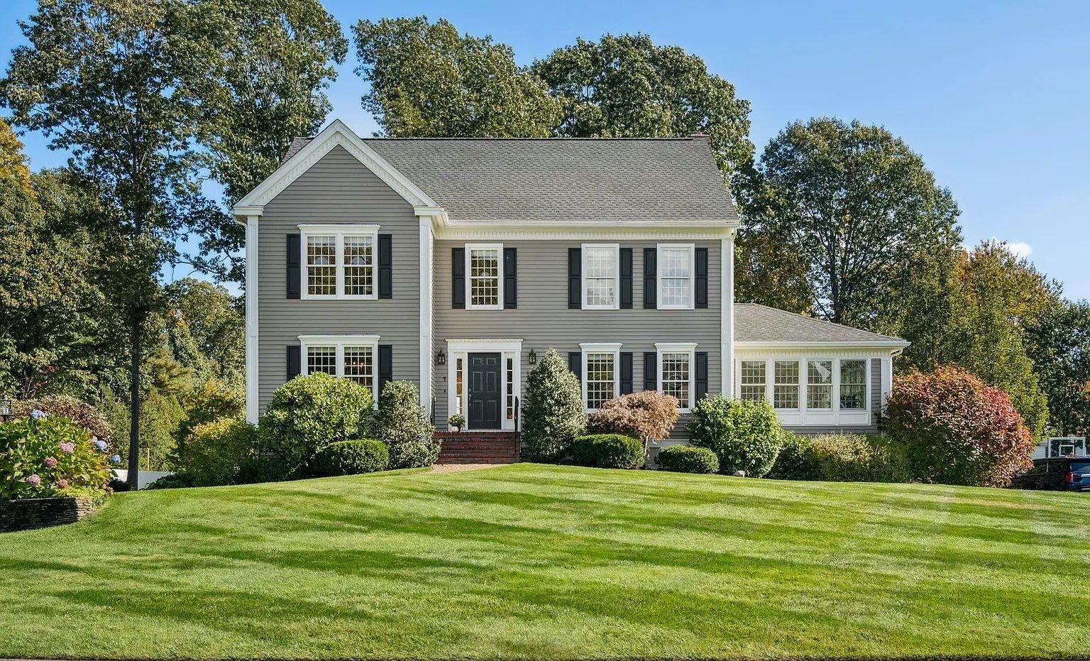 1 Fielding Ln