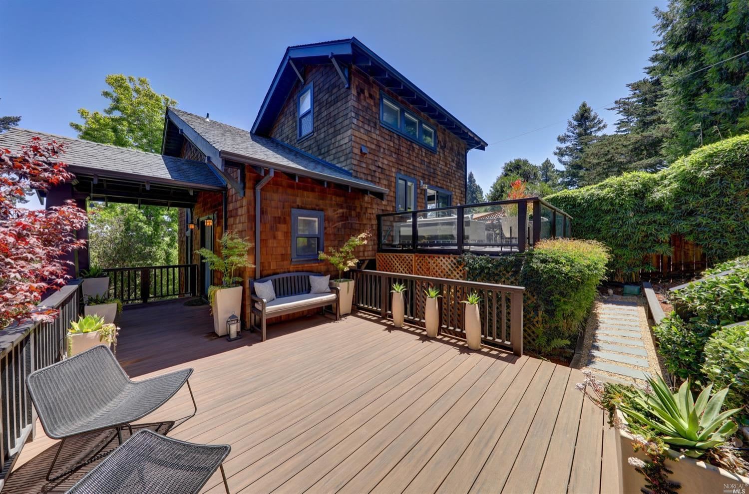 Enchanting Craftsman Retreat