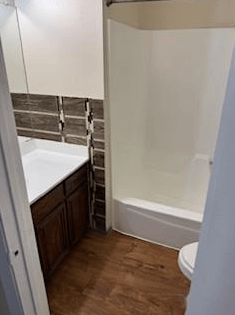 South Austin Duplex for Rent 2/1