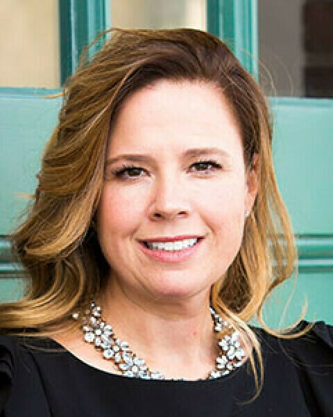 Susan Duffey Lake Forest, IL Real Estate Agent Headshot