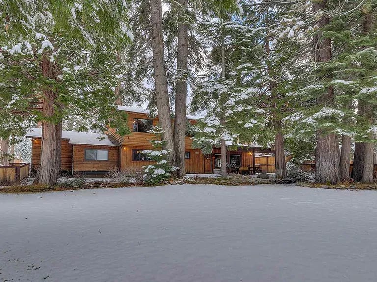 5975 W Lake Blvd 220 Meadows Rd