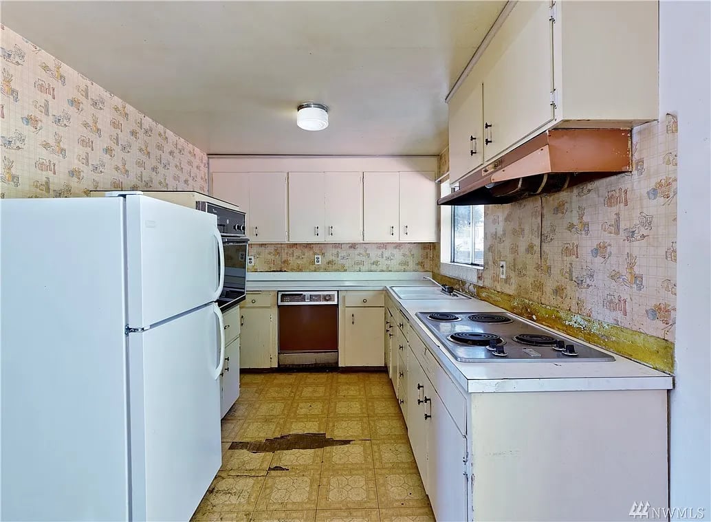 4909 216th Pl SW