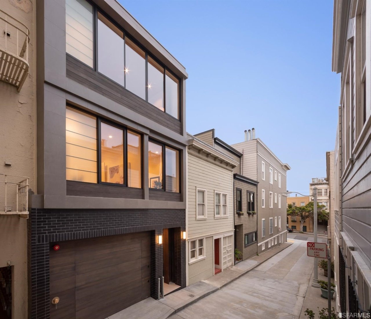 22 Moore Pl