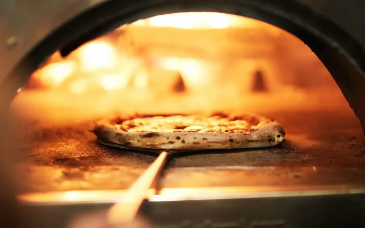 Best Pizza in Arlington VA: the 3 Top Pizza Places!